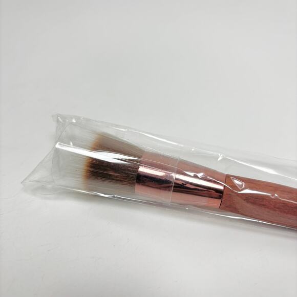Josie Maran Vibrancy Foundation Brush 005 Full Size 6.75" Makeup Brush NEW - Picture 3 of 5